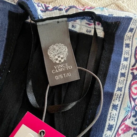 NEW! Vince Camuto Rayon Kimono Style Wrap, Ruana Black Floral OSFM - Picture 16 of 16